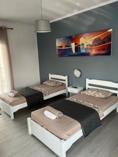 Blue Sky Apartments - 4