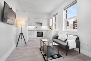 WhiskAwayHomes TaylorBennett Apartment 3 - Worcester - 4