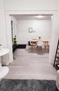 New Renovated 2 Bedroom USA Side - Niagara Falls - 6