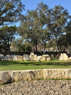 Cozy Getaway Near Lake Travis! - Lago Vista - 8