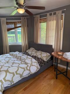 Bear Lake Cottage - Mountain Grove - 9