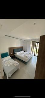 Prestige Hotel - Ksamil - 8