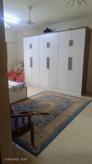 شقة واسعة ثلاث غرف وصالة مع شرفة - Salalah - 4