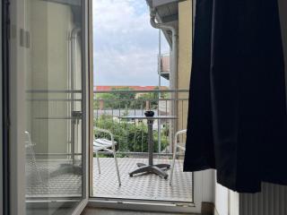 Apartment Leipziger Straße - modernes 3-Schlafzimmer-Apartment mit Balkon und kostenfreien Stellplatz - Erfurt - 0