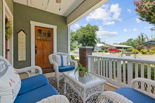 1929 Bell Estate - Fredericksburg - 2