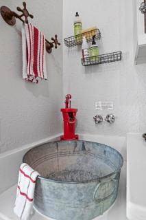 1929 Wash House - Fredericksburg - 1