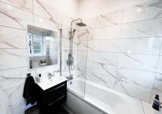 Cosy & Luxury 2BR Flat in Calverton - Calverton - 3