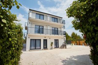 Villa Cherry - Rogoznica - 0