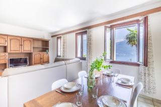 Panoramic House on Lake Maggiore - Brissago - 3