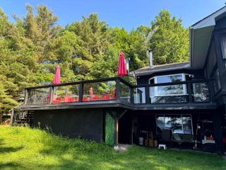 Driftwood on Rosseau - Minett - 9