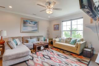 Walk to Ocean Group Getaway in Virginia Beach! - 6