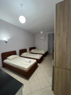 Hotel Villa Flowers 2 - 4
