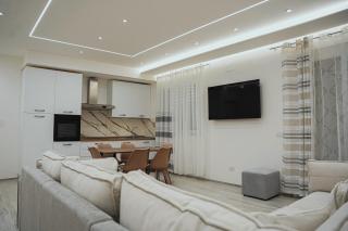 Ezlin house mare - 3