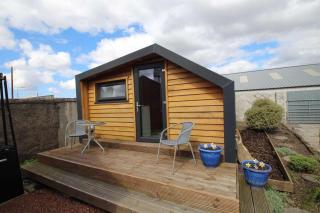 Twenty Seven - Stornoway - 9