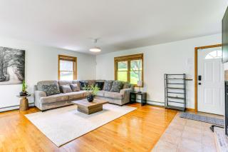 Play, Swim and Unwind Family Home in Glen Wild! - - 7