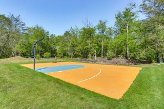 Play, Swim and Unwind Family Home in Glen Wild! - - 9
