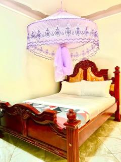 Kisembo hotel - Mubende - 4