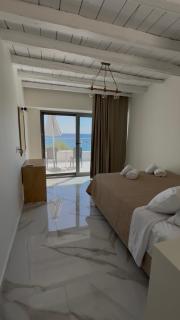 Phoenix Coastal Heaven - Loutro - 7
