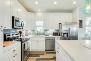 Spacious Sunny & Shipshape Welcome to Buccaneer's Landing - Red Fish Cove - 3