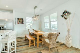 Spacious Sunny & Shipshape Welcome to Buccaneer's Landing - Red Fish Cove - 1