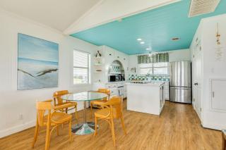 Surf & Turf Laid Back Slice of Island Life - Surfside Beach - 4
