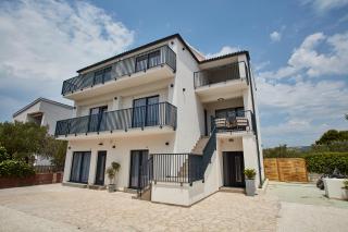 Villa Cherry - Rogoznica - 9