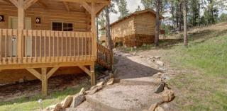 Rock Crest Lodge & Cabins - Custer - 3