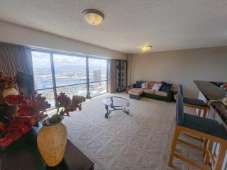 Ocean View Retro 1-Bedroom EC condo - Honolulu - 2