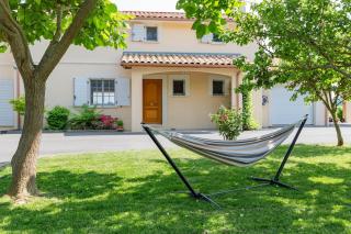 Villa Garden & Pool - Miremont - 1