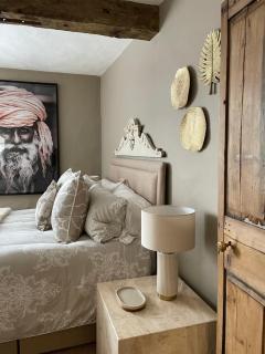 Entire Georgian luxury house - 3 Storey- High St Henley-in-Arden -Two bedrooms-Sleeps 4 people Close to Stratford upon Avon - Warwick - Solihull - NEC - Henley-in-Arden - 8