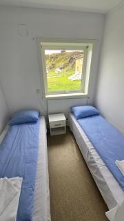 5-Bedroom Sea View Apartment - Havøysund - 2