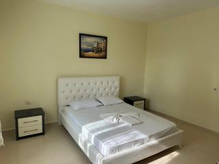 TriMar Apartments - Saranda - 3