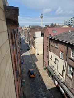 City Centre Apartment - Liverpool - 4
