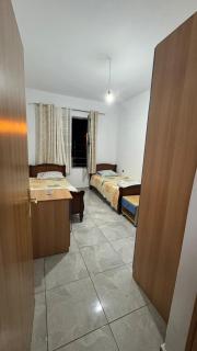 Affordable Stay - Tirana - 9