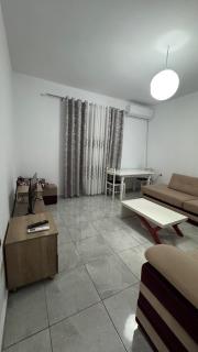 Affordable Stay - Tirana - 5