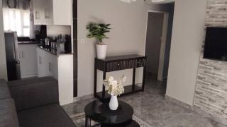 Gogo Rennie Guest House - 5