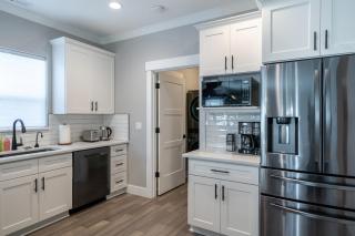 Charmer Downtown 3BR Home w Free Parking near UofO - 8