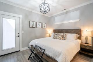 Charmer Downtown 3BR Home w Free Parking near UofO - 5