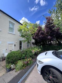 Fabulous 2 bed Historic Ground floor apartment Belper with free car parking next to property - Belper - 6
