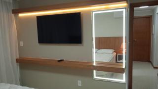 Magnífico APARTAMENTO de Charme - 3 quartos AR CONDICIONADOS SPLIT - Beira Mar, 2 banheiros, 2 Vagas Garagem, 4 Varandas, 2 Elevadores, Redes para Descanso, Wi-Fi, Air Fryer, Disney Plus, HBO Max, Guarda Sol, Cadeiras de Praia, Carrinho e Caixa Térmica - Guarapari - 7