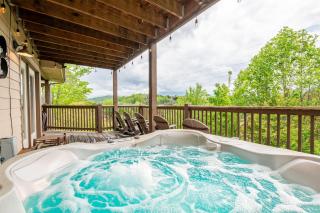 Birdies and Bearcubs By Avada Properties - Pigeon Forge - 0