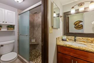 Kihei Akahi C407- Partial ocean view Kihei Condo across from beach - Wailea - 9