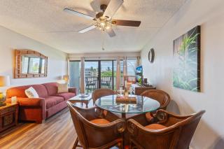 Kihei Akahi C407- Partial ocean view Kihei Condo across from beach - Wailea - 6