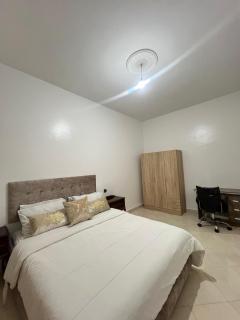 Charming apartment with a small garden - Tangeri - 0
