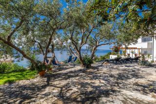 Apartments with parking spaces Duce, Omis - 4663 - Duće - 3