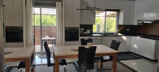 Casa Connect in Barrio Esperanza, 3 Zimmer, Küche, Parking, Internet, ruhig, central, modern! - Hohenau - 8