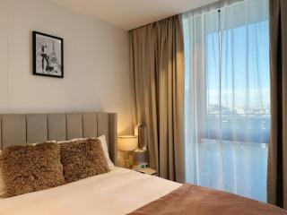 Melbourne private spa pool gym and parking Sleeps 6 - Melbourne - 7
