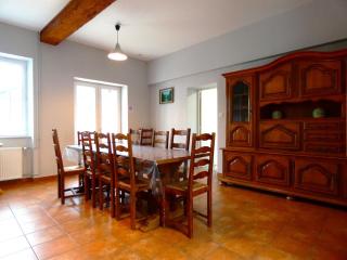 Gîte familial avec jardin clos, à Saint-Georges-sur-Eure, 7 chambres pour 14 pers, proche Chartres - FR-1-581-84 -  - 6