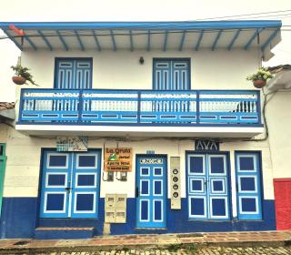 aparta hotel La Gruta Jericó, apartamento con balcón - Jericó - 9