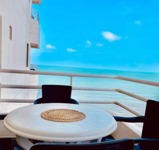 Hermoso Apartamento con vista al mar - Cartagena - 0